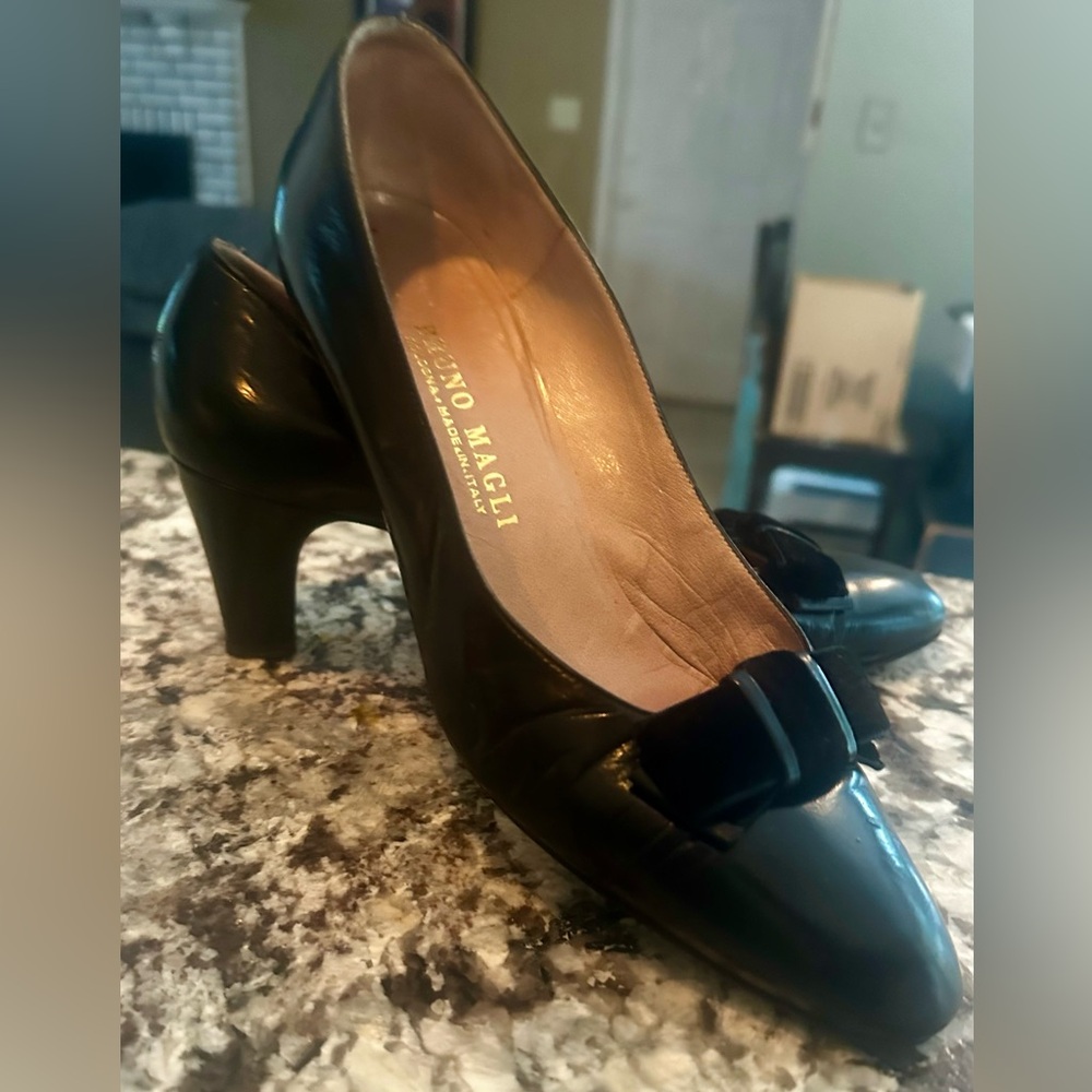 Bruno Magli Black Heels with Chunky Heel and Bow